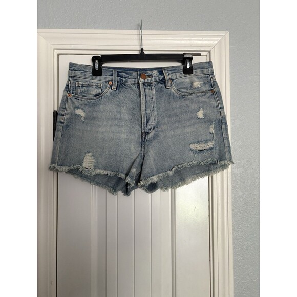 Blank NYC Womens Distressed Denim Shorts Light Wash Frayed Hem Jean Size 30 - Picture 1 of 4
